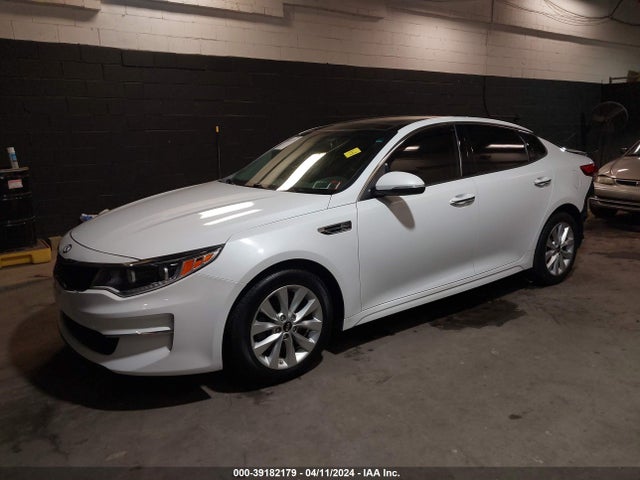 KIA OPTIMA EX 2016 5XXGU4L33GG089622 Image 2