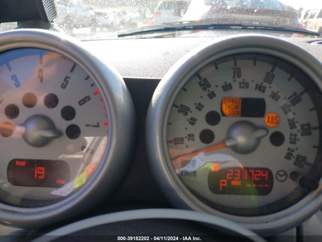 2005 MINI COOPER WMWRC33415TJ68702 Photo 6