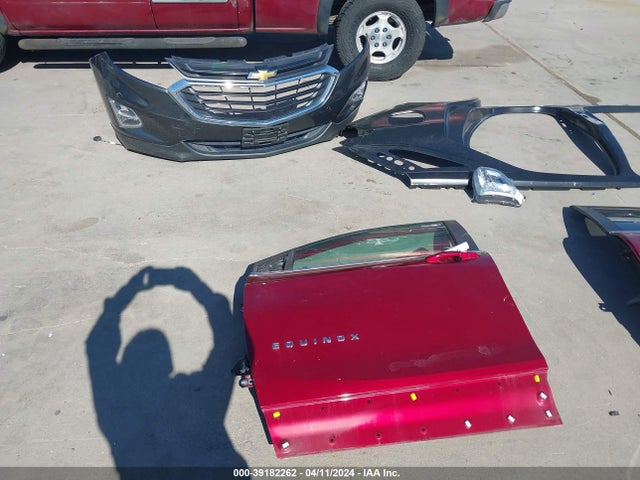 Chevrolet EQUINOX LT 2018 2GNAXJEV1J6141802 Image 12