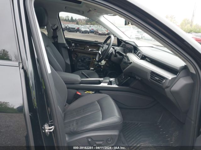 WA1AAAGE4MB019535 Audi E-tron Premium Quattro