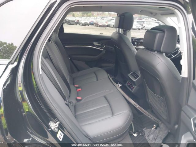 WA1AAAGE4MB019535 Audi E-tron Premium Quattro