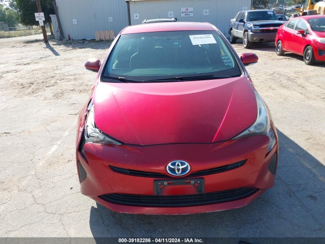 Toyota Prius Two 2016 JTDKBRFU1G3524865 Image 12