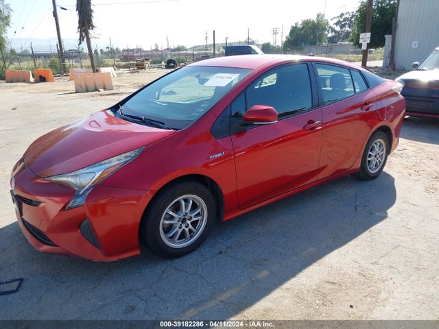 Toyota Prius Two 2016 JTDKBRFU1G3524865 Image 2