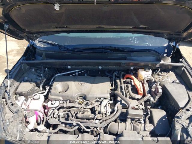 Toyota Venza Limited 2021 JTEAAAAH0MJ020157 Image 10