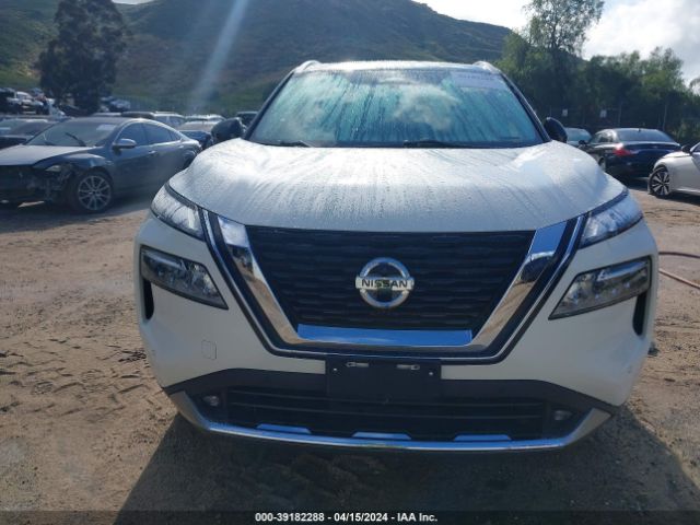 JN8AT3DC5MW103746 Nissan Rogue Platinum Fwd