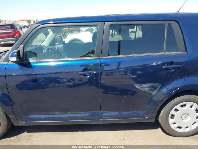 JTLZE4FE9FJ070865 Scion XB