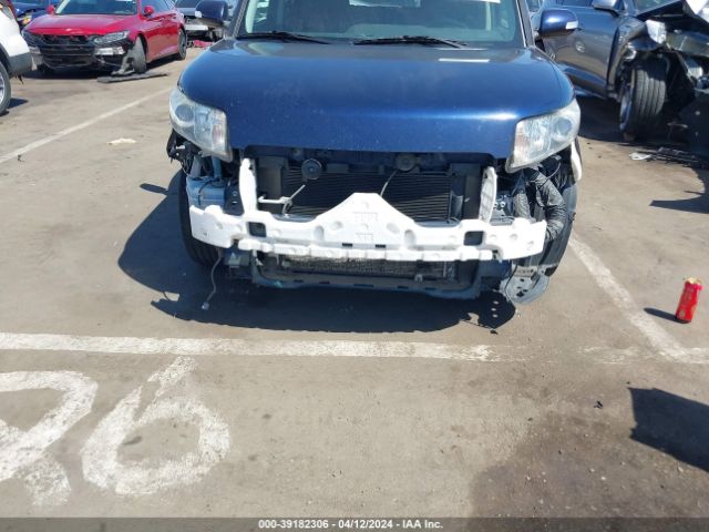 JTLZE4FE9FJ070865 Scion XB