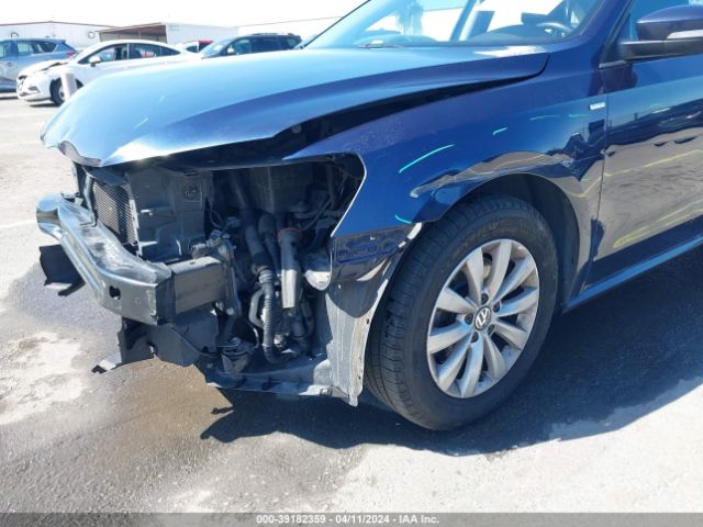1VWAT7A3XFC044329 Volkswagen Passat 1.8t Wolfsburg Edition