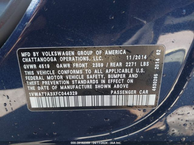 1VWAT7A3XFC044329 Volkswagen Passat 1.8t Wolfsburg Edition