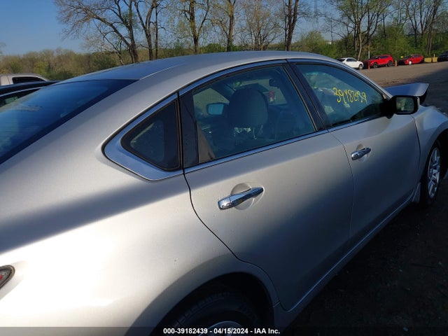 Nissan Altima 2.5 S 2015 1N4AL3APXFC444542 Image 13