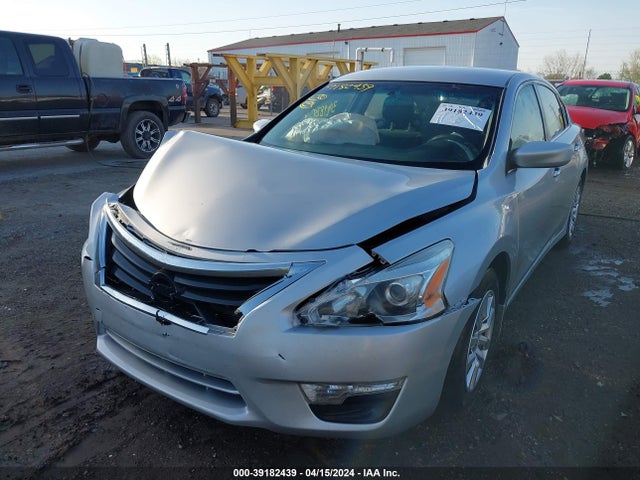 Nissan Altima 2.5 S 2015 1N4AL3APXFC444542 Image 2