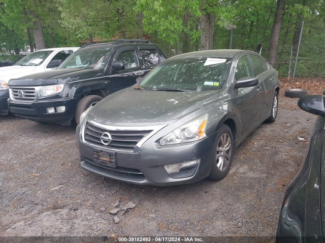 Nissan Altima 2.5 S 2014 1N4AL3AP3EC417083 Image 2