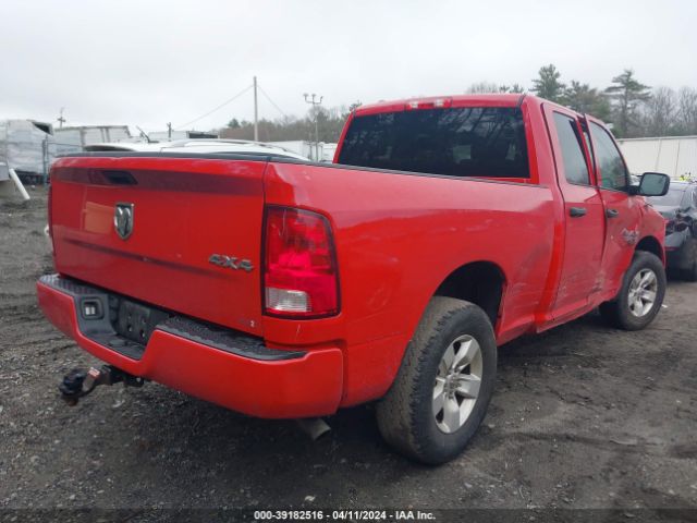 1C6RR7FG9KS537748 RAM 1500 Classic Express Quad Cab 4x4 6'4 Box