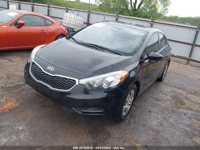 KIA FORTE LX 2016 KNAFK4A6XG5479794 Image 2