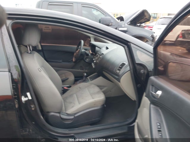 KIA FORTE LX 2016 KNAFK4A6XG5479794 Image 5