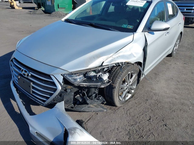Hyundai ELANTRA SEL 2018 5NPD84LF7JH265228 Image 6