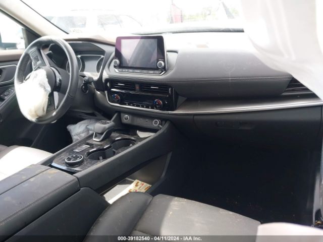 2021 NISSAN ROGUE 5N1AT3BB2MC733162 Photo 4