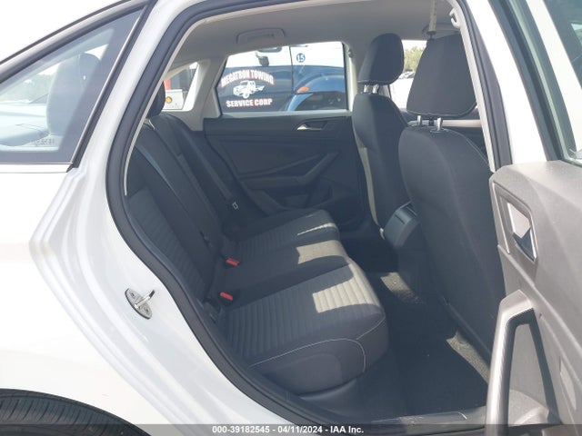 3VW5M7BU0RM013678 Volkswagen Jetta 1.5t S