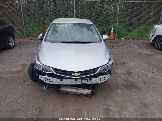 Chevrolet Cruze Ls Auto 2018 1G1BC5SM9J7226116 Image 13