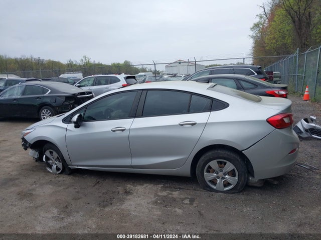 Chevrolet Cruze Ls Auto 2018 1G1BC5SM9J7226116 Image 15