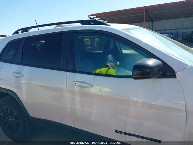 1C4PJMMB2PD107360 Jeep Cherokee Altitude Lux 4x4