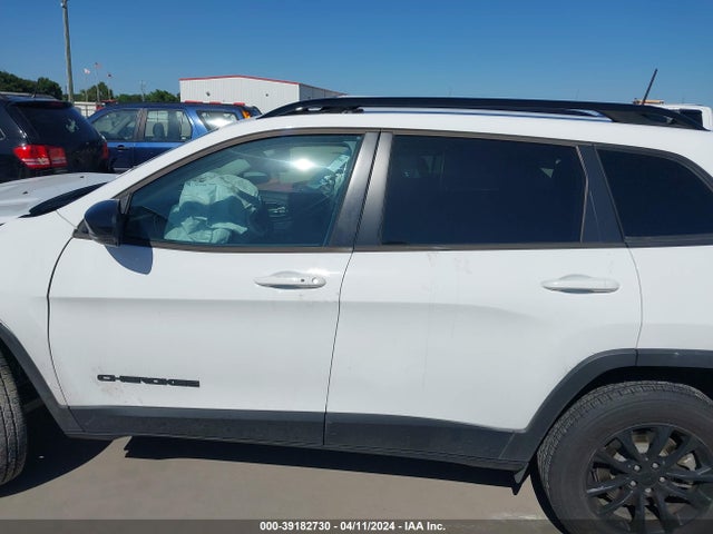 1C4PJMMB2PD107360 Jeep Cherokee Altitude Lux 4x4