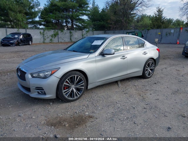 Infiniti Q50 Premium 2014 JN1BV7AP4EM690613 Image 2