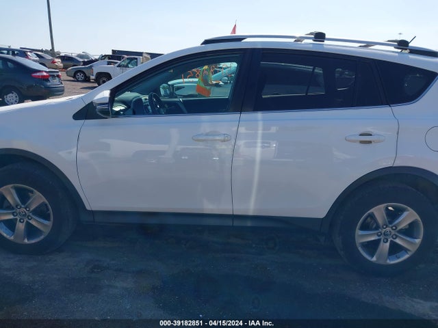 Toyota Rav4 Xle 2015 2T3WFREVXFW195532 Image 14