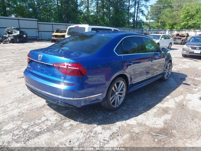 1VWDT7A39HC009006 Volkswagen Passat 1.8t R-line