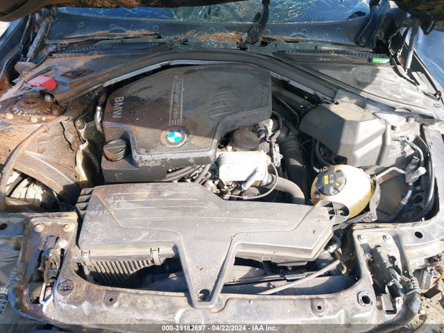 WBA8E5G51JNV03394 BMW 320i Xdrive