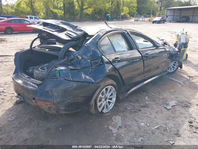 WBA8E5G51JNV03394 BMW 320i Xdrive
