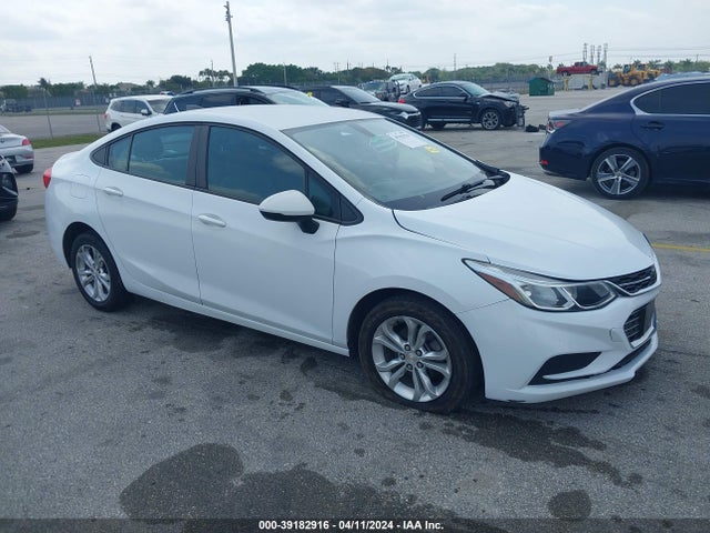 2019 1G1BC5SM9K7152729 main image