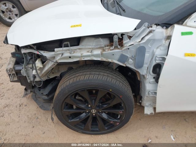 1N4AA6AP2HC410685 Nissan Maxima 3.5 Sr