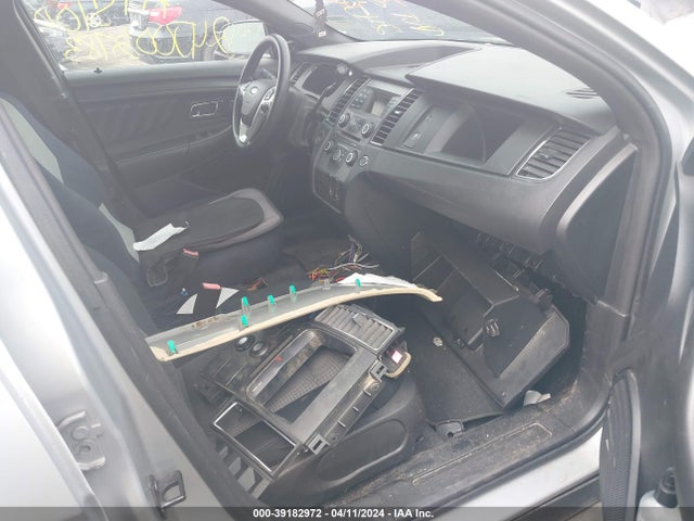 Ford Police Interceptor 2014 1FAHP2MK7EG127919 Image 5