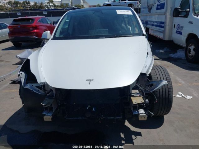 7SAYGDEF4NF460437 Tesla Model Y Performance Dual Motor All-wheel Drive