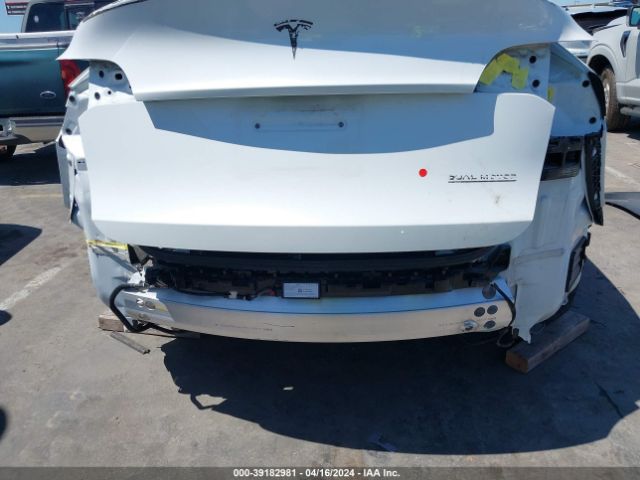 7SAYGDEF4NF460437 Tesla Model Y Performance Dual Motor All-wheel Drive