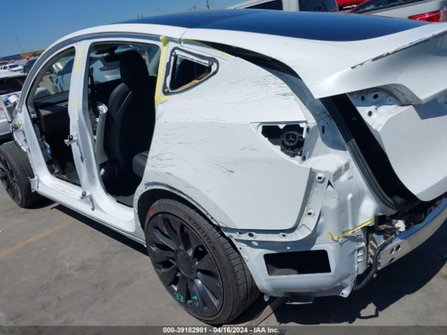7SAYGDEF4NF460437 Tesla Model Y Performance Dual Motor All-wheel Drive
