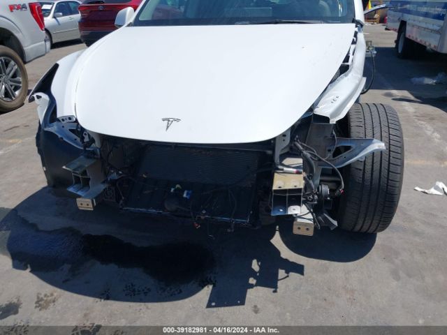 7SAYGDEF4NF460437 Tesla Model Y Performance Dual Motor All-wheel Drive