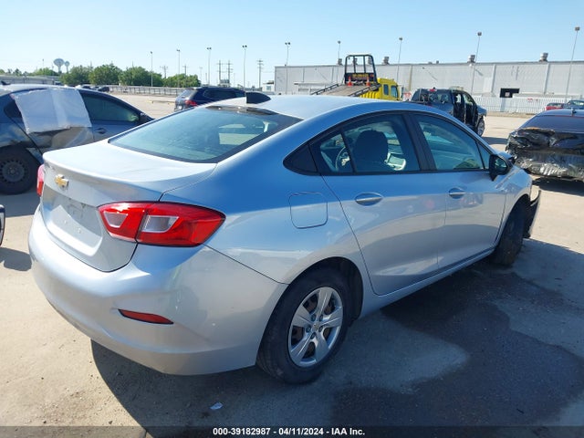 Chevrolet Cruze Ls Auto 2017 1G1BC5SM2H7274650 Image 4