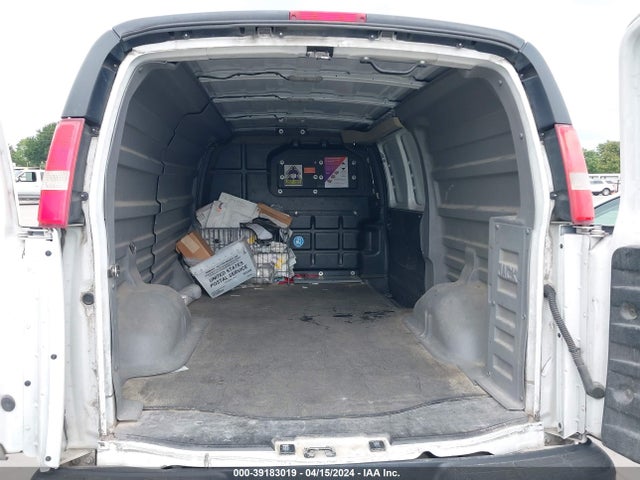 Chevrolet Express 2500 Work Van 2017 1GCWGAF15H1218372 Image 8