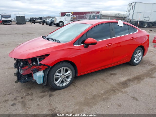 Chevrolet Cruze Lt Auto 2018 1G1BE5SM0J7164907 Image 2