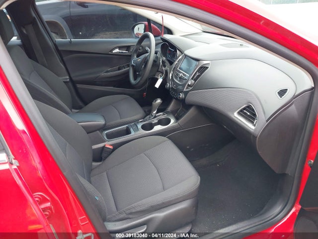 Chevrolet Cruze Lt Auto 2018 1G1BE5SM0J7164907 Image 5