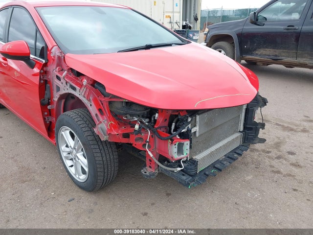 Chevrolet Cruze Lt Auto 2018 1G1BE5SM0J7164907 Image 6