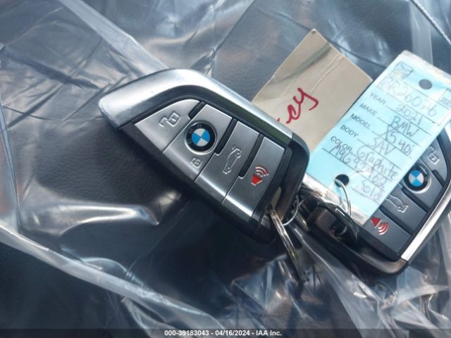 2021 BMW X5 5UXCR6C04M9G92462 Photo 10