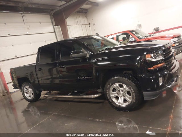Chevrolet Silverado 1500 2lt 2018 3GCUKRECXJG354060 Image 13