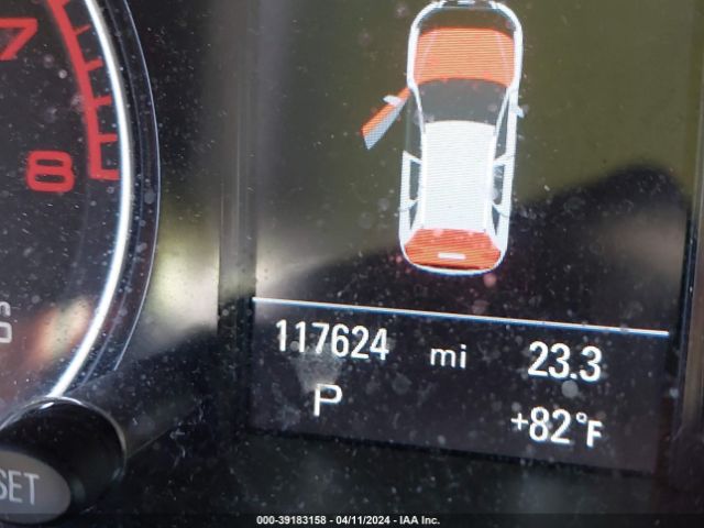 WA1LFAFP2FA137928 Audi Q5 2.0t Premium