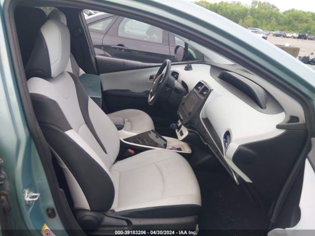 JTDKARFU3G3015363 Toyota Prius Three Touring