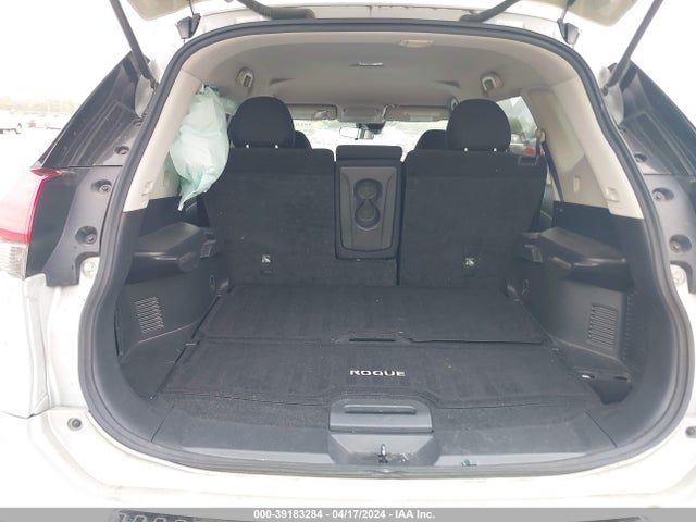 Nissan ROGUE S 2019 5N1AT2MT3KC813423 Image 8