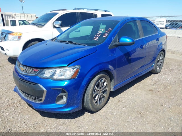 Chevrolet Sonic Lt Auto 2017 1G1JD5SH9H4103102 Image 2