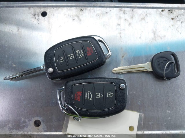 Hyundai SONATA SE 2015 5NPE24AF1FH171717 Image 11